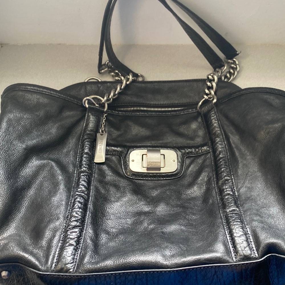 DKNY large leather tote black